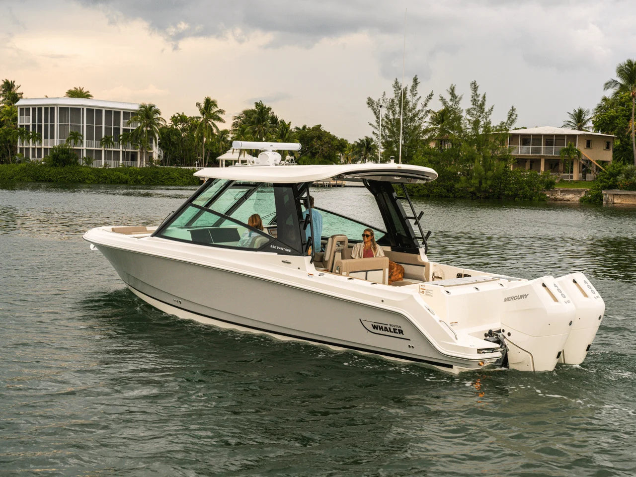 2026 Boston Whaler 330 Vantage 33.0 feet, Inuvik, Northwest Territories #6
