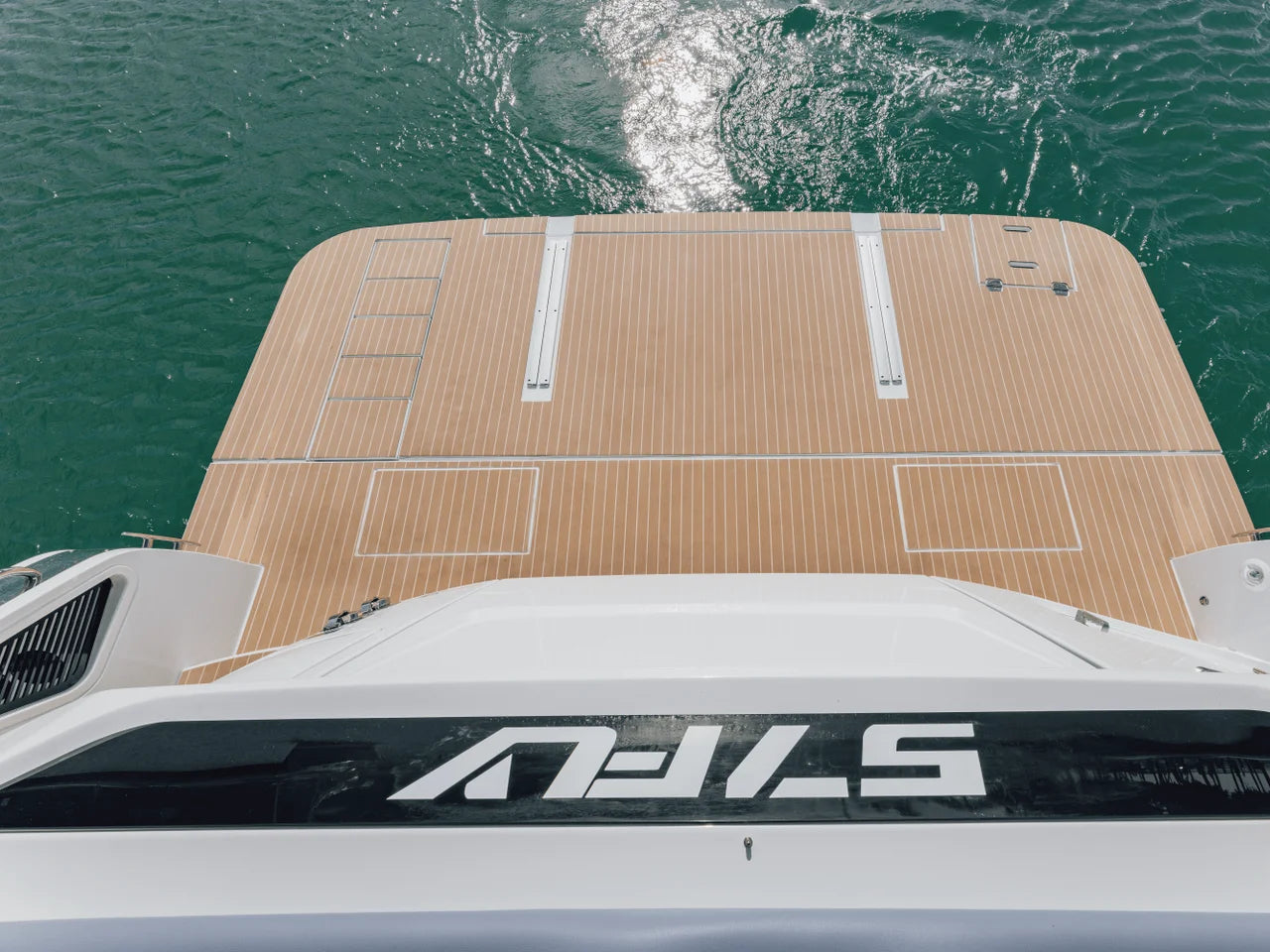 2027 Cruisers Yachts 57 FLY 57.0 feet, Naples, Florida #42