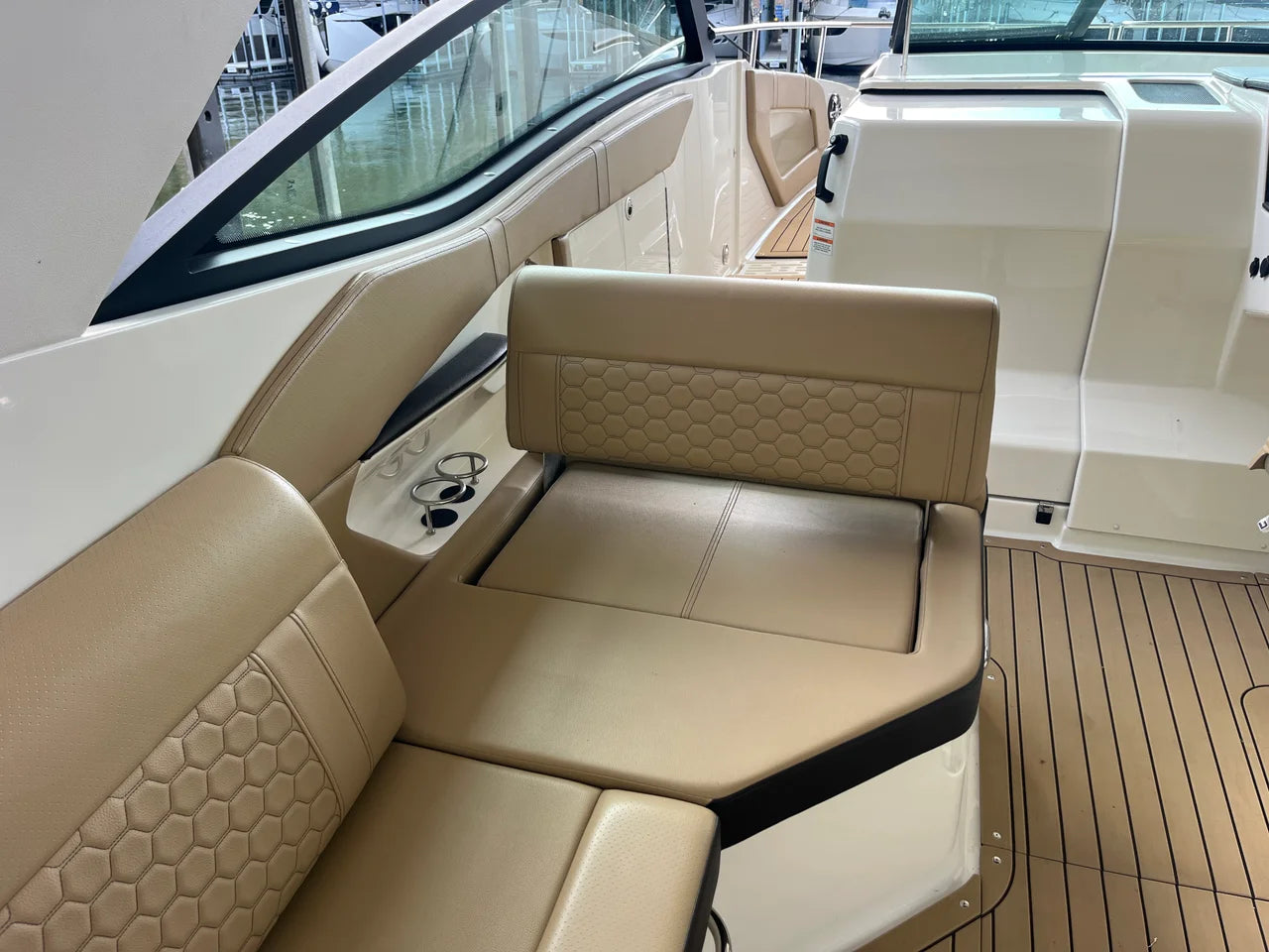 2020 Sea Ray 320 SUNDANCER 32.0 feet, Lake Ozark, MO #51