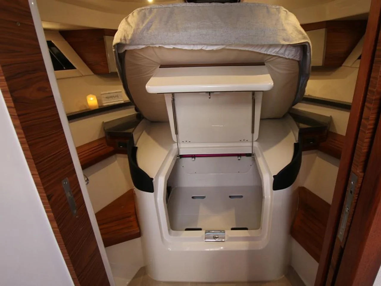 2026 Boston Whaler 405 Conquest 40.0 feet, Inuvik, Northwest Territories #75