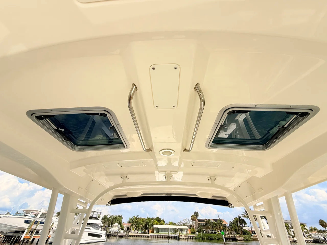 2024 Boston Whaler 320 Vantage 32.0 feet, St Petersburg, FL #74