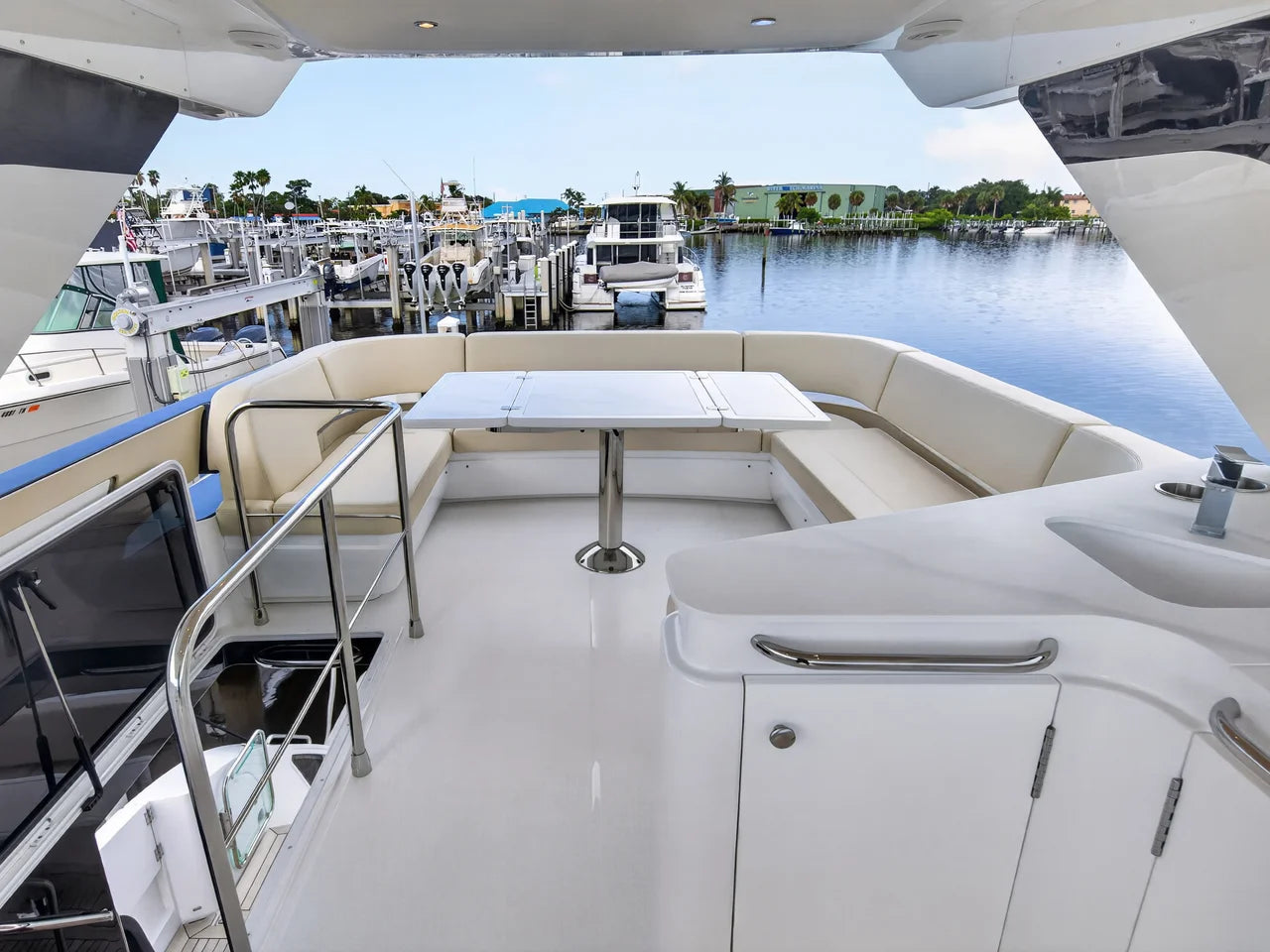 2026 Cruisers Yachts 57 FLY 57.0 feet, Stuart, Florida #82
