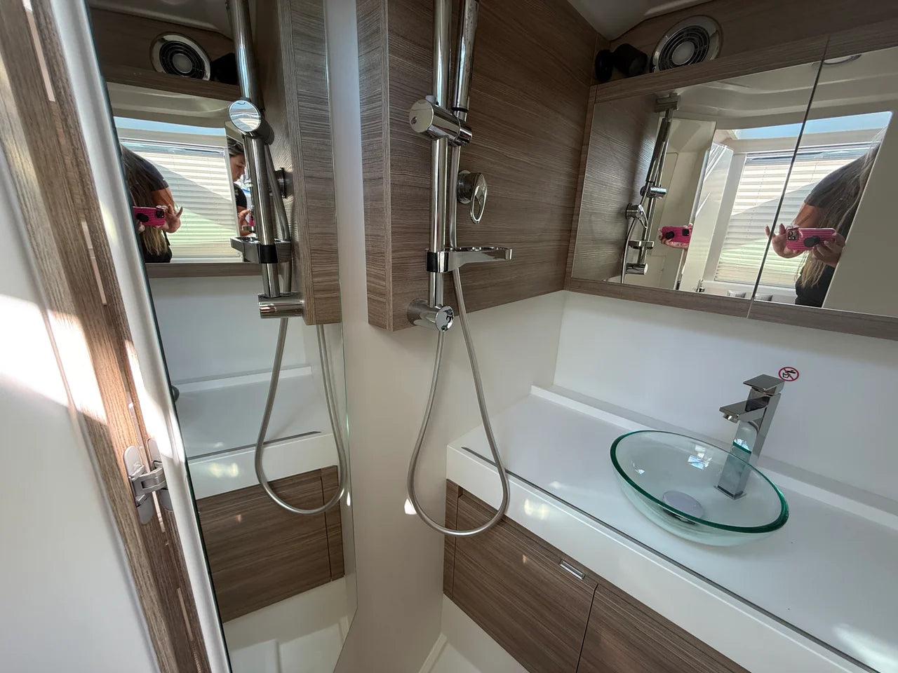 2027 Saxdor 400 GTC 40.0 feet, Sarasota, FL #23