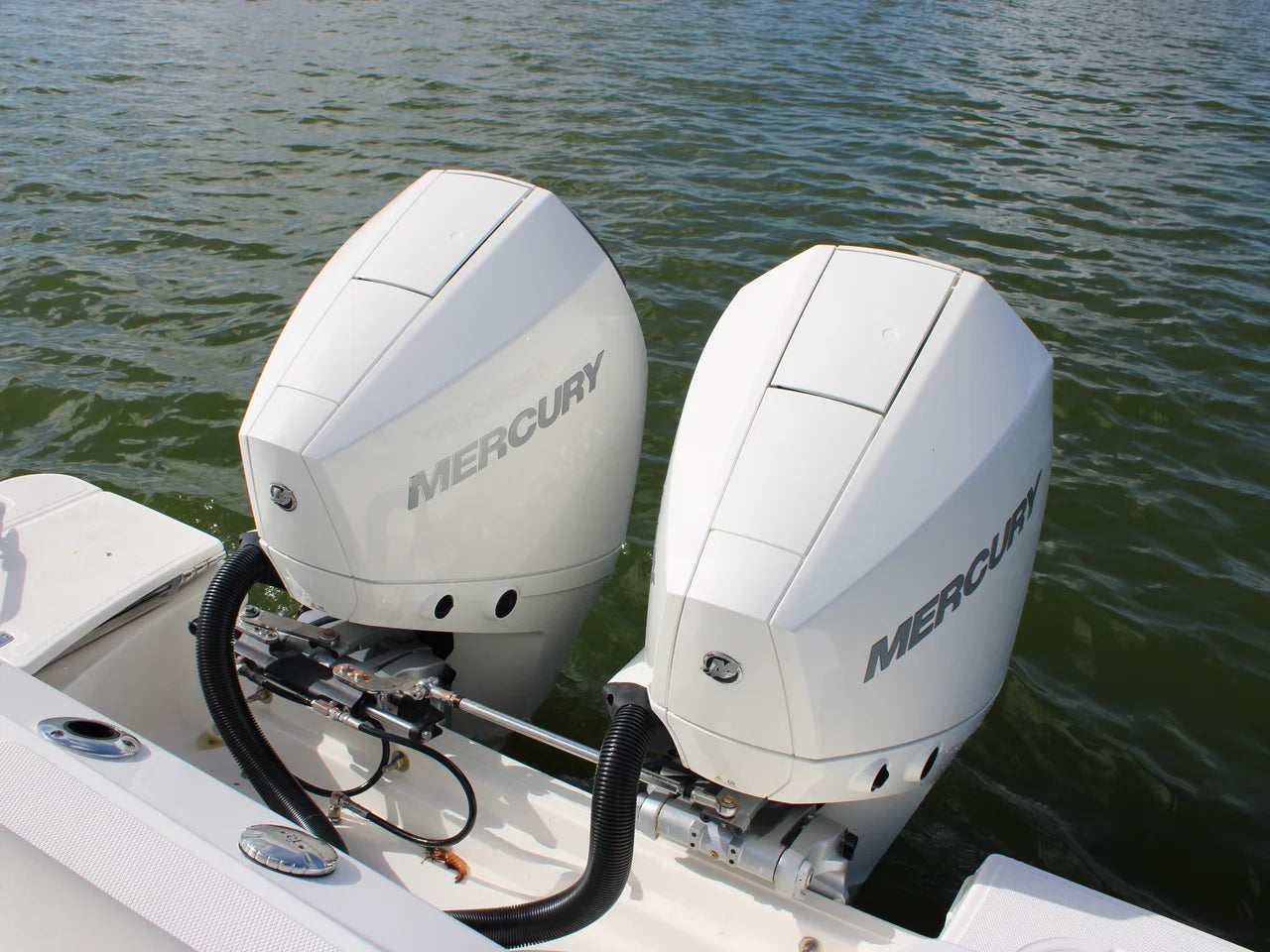 2027 Boston Whaler 250 Outrage 25.0 feet, Seabrook, TX #34