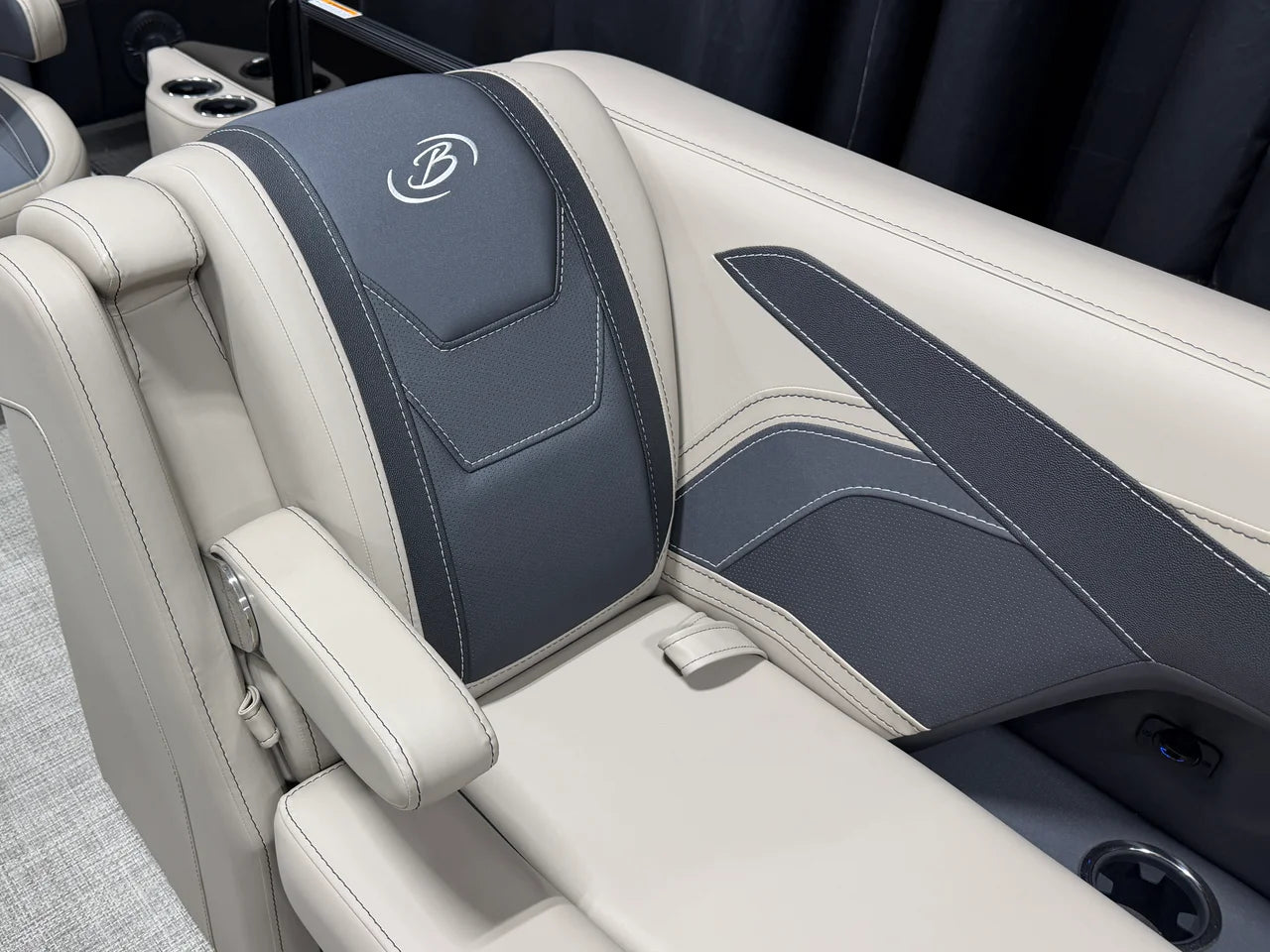 2027 Barletta CABRIO22UC 22.0 feet, Crosslake, Minnesota #28
