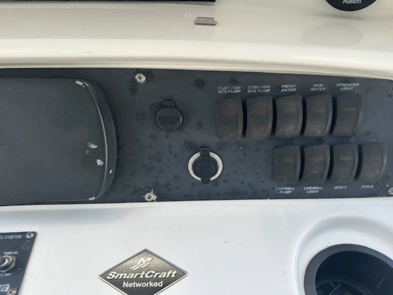 2006 Boston Whaler 240 OUTRAGE 24.0 feet, Wakefield, RI #10
