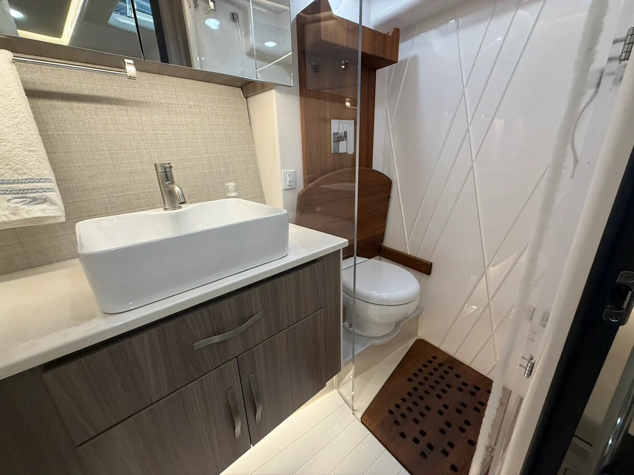 2021 Regal 36 GRANDE COUPE 36.0 feet, Cumming, GA #63