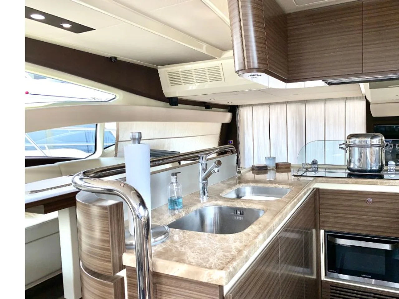 2016 Azimut FLY 60 60.0 feet, Huntington, NY #39