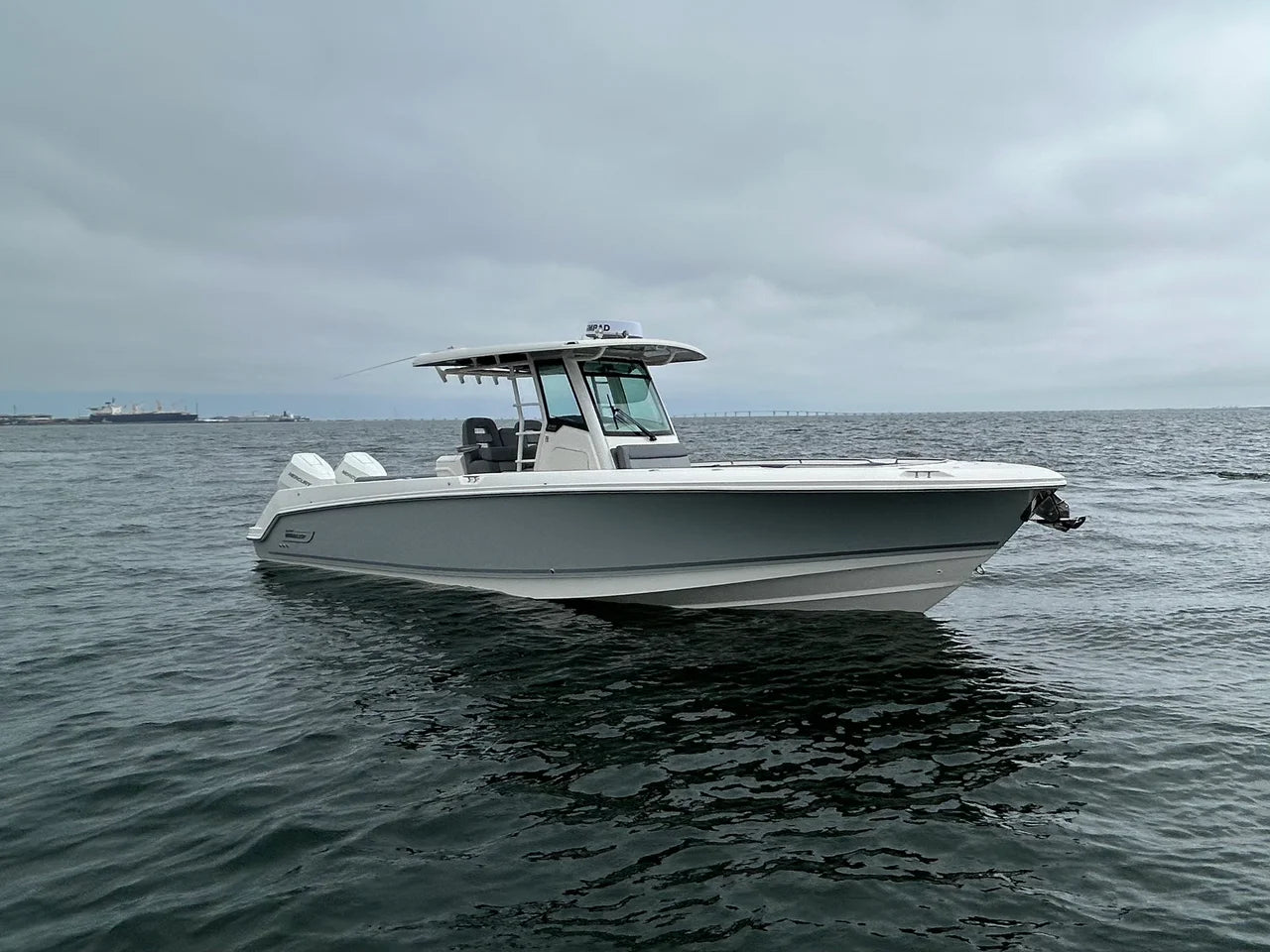 2026 Boston Whaler 330 Outrage 33.0 feet, Gulf Shores, AL #7