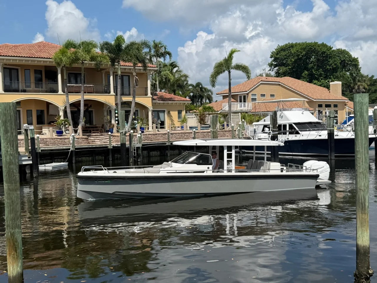 2017 Axopar 37 SUN TOP 37.0 feet, Palm Beach Gardens, FL #63