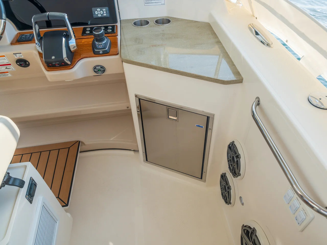 2026 Boston Whaler 350 Realm 35.0 feet, Wrightsville Beach, North Carolina #24