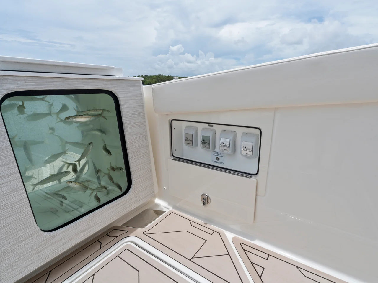 2027 Ducari 37 XIV 37.0 feet, Dania Beach, Florida #47