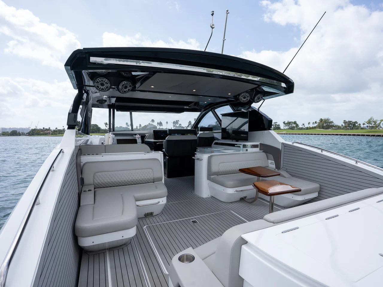 2024 Cruisers Yachts 50 GLS 50.0 feet, Miami, FL #4