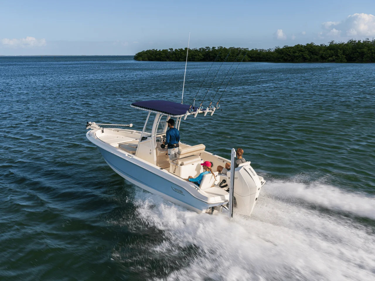 2026 Boston Whaler 220 Dauntless 22.0 feet, Inuvik, Northwest Territories #9