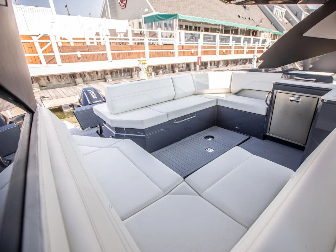 2024 Cruisers Yachts 38 GLS-OB SB 38.0 feet, Somers Point, New Jersey #21