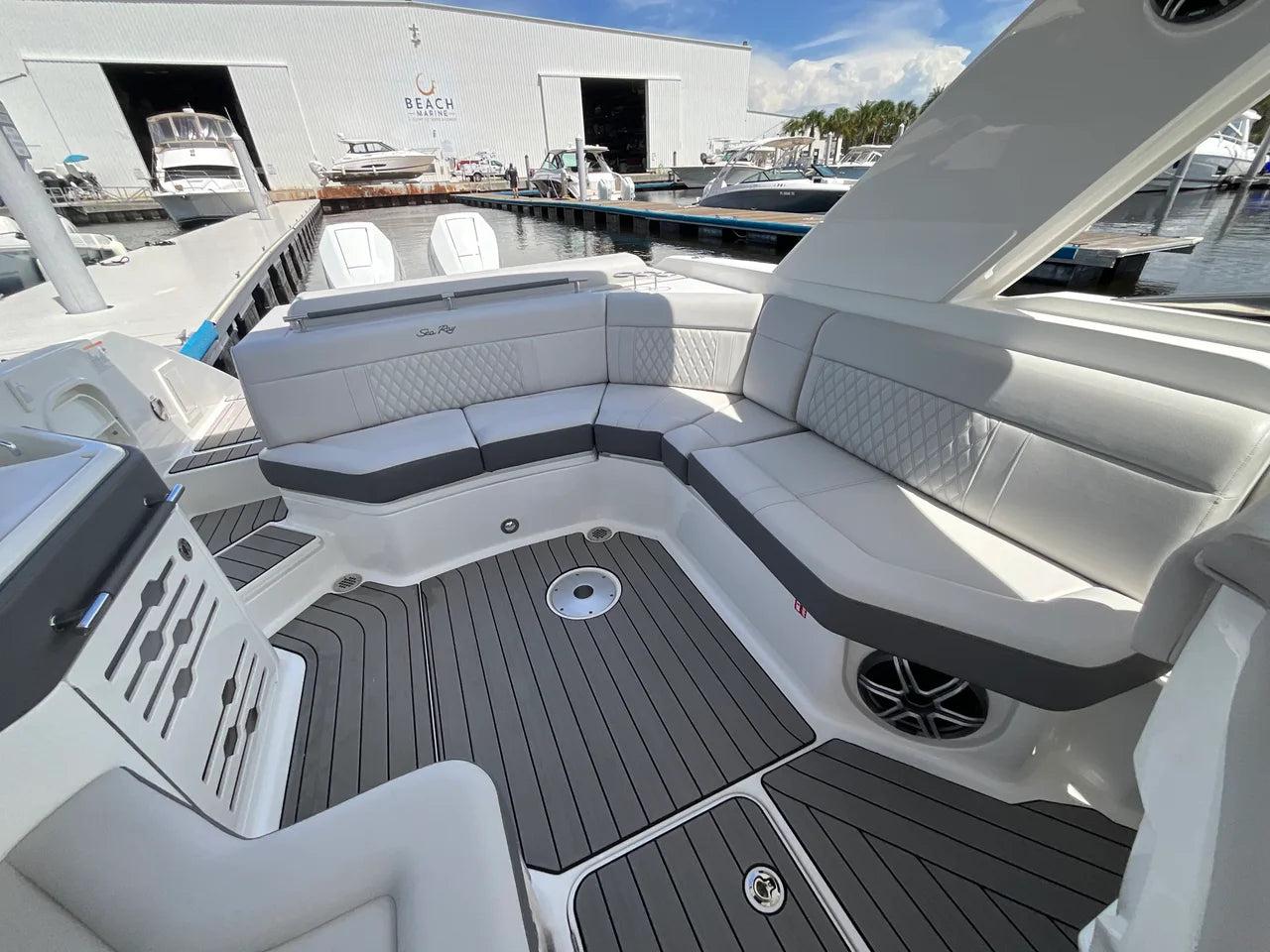 2027 Sea Ray SLX 310 Outboard 31.0 feet, Jacksonville Beach, Florida #10