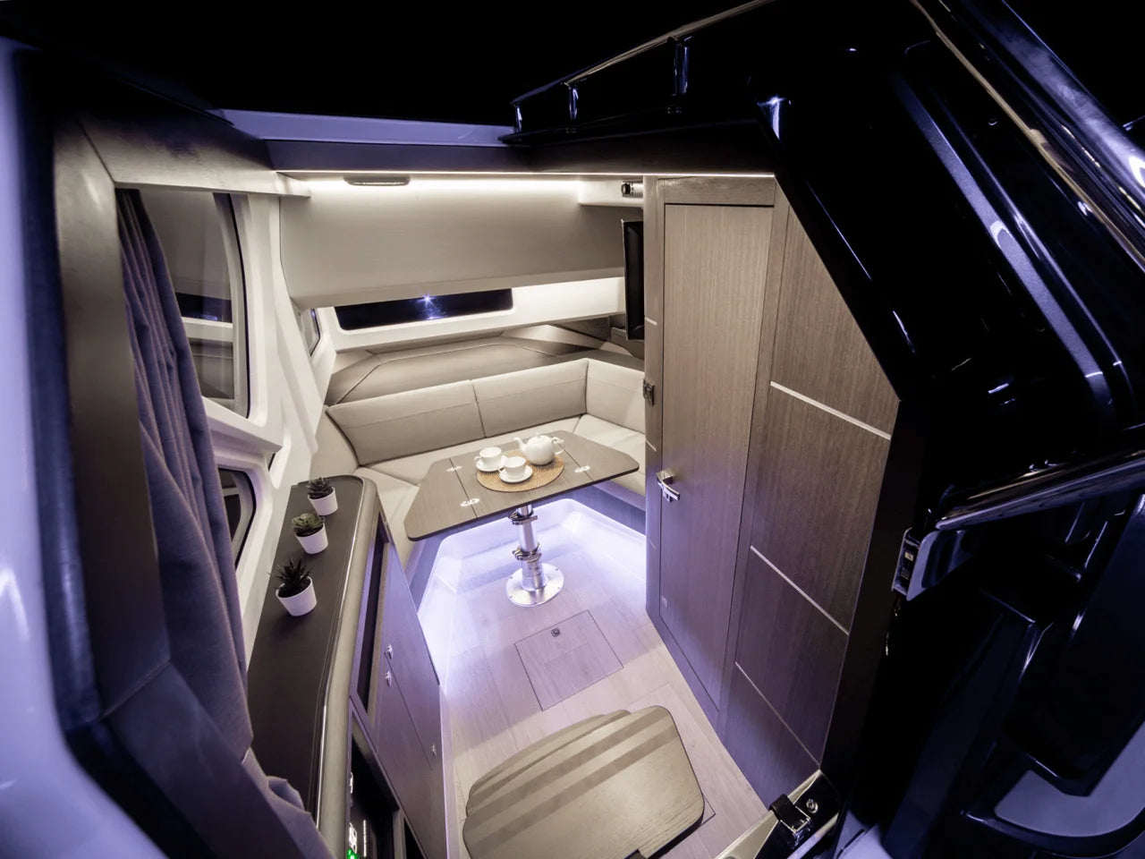 2026 Galeon 335 GTO 33.0 feet, Inuvik, Northwest Territories #16