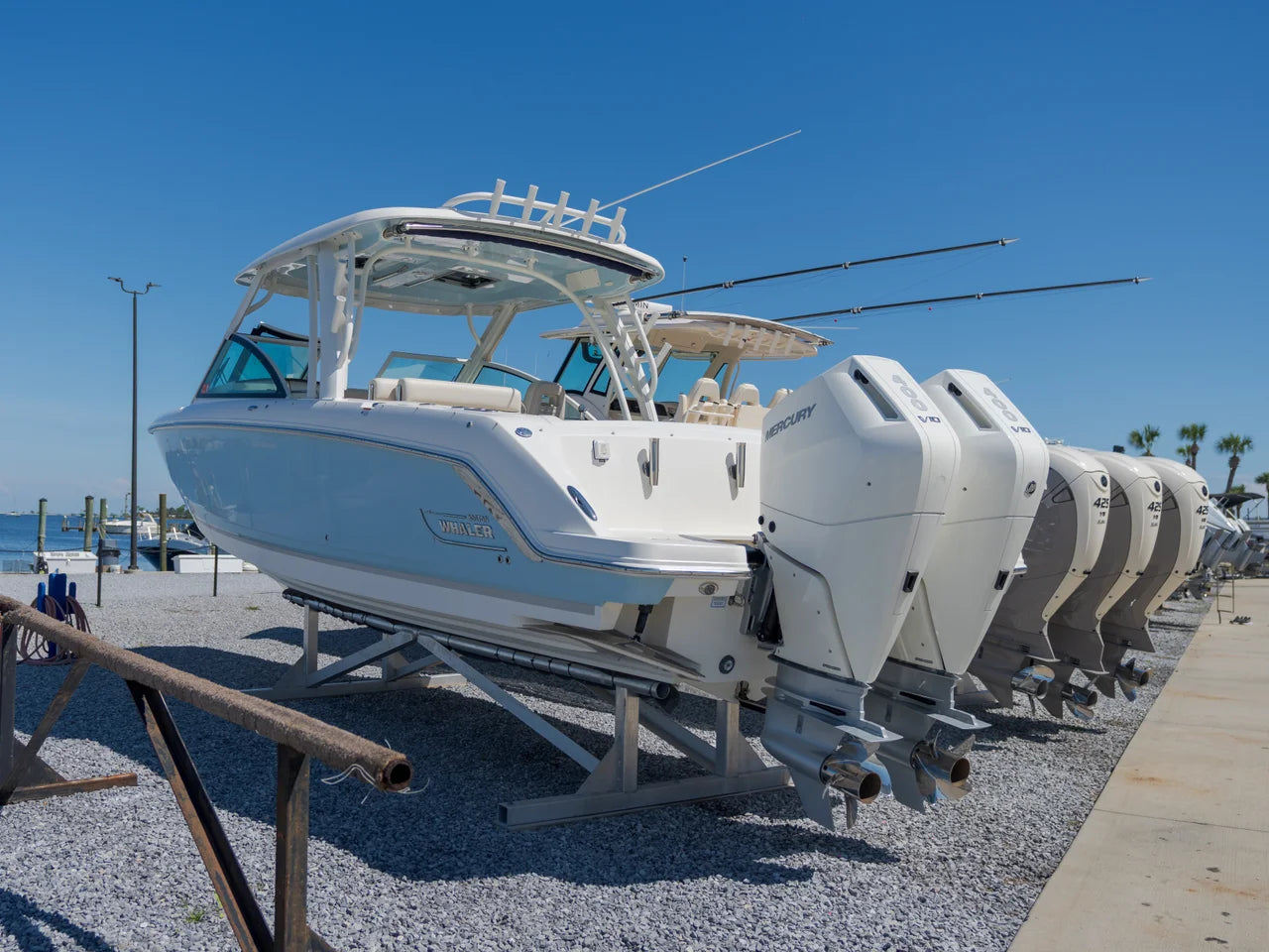 2025 Boston Whaler VANTAGE 320 33.0 feet, Panama City, FL #4