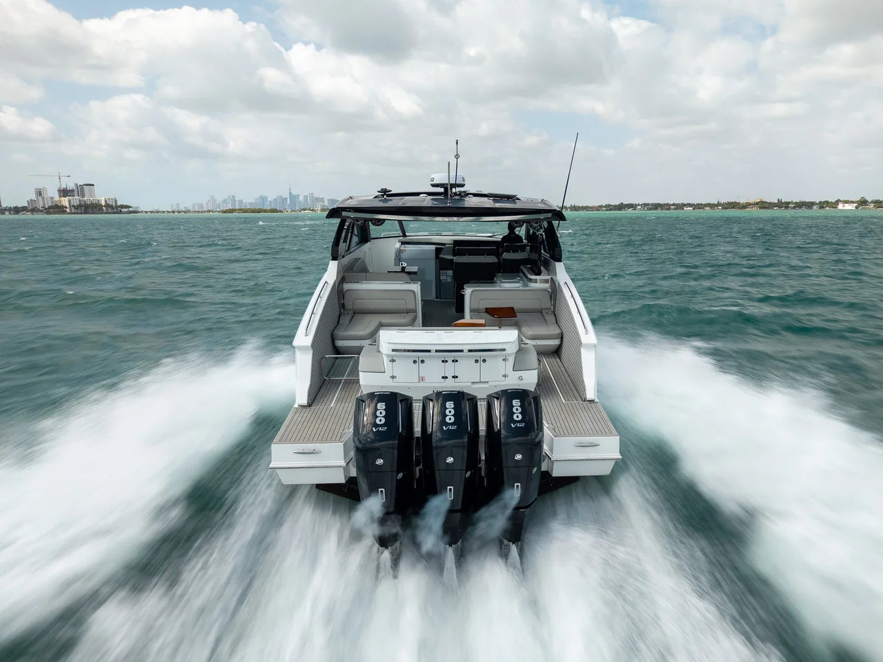 2024 Cruisers Yachts 50 GLS 50.0 feet, Miami, FL #10