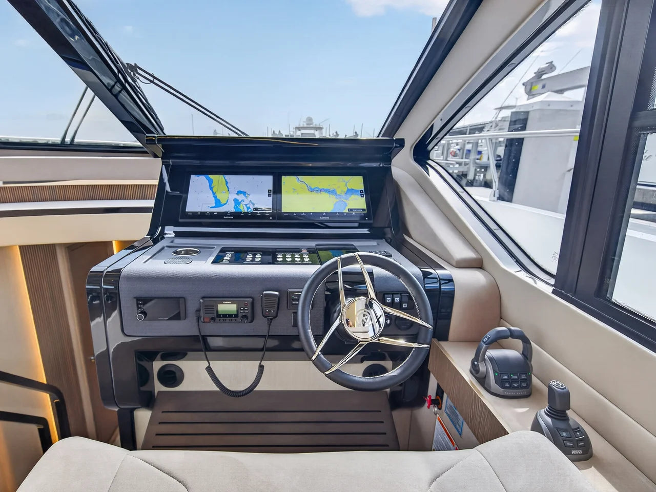 2026 Cruisers Yachts 57 FLY 57.0 feet, Stuart, Florida #21