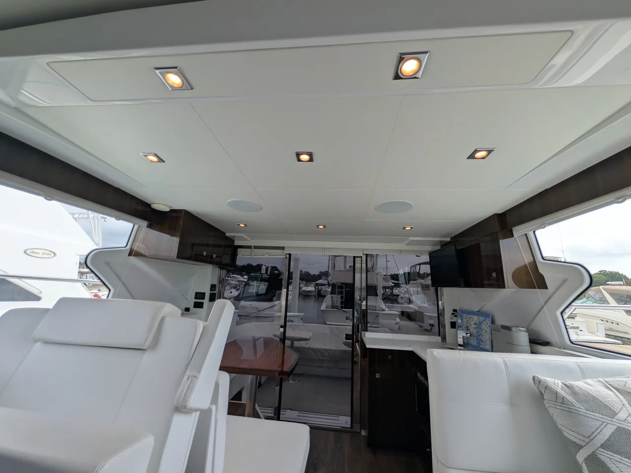 2024 Cruisers Yachts 42 CANTIUS 42.0 feet, Grasonville, MD #26