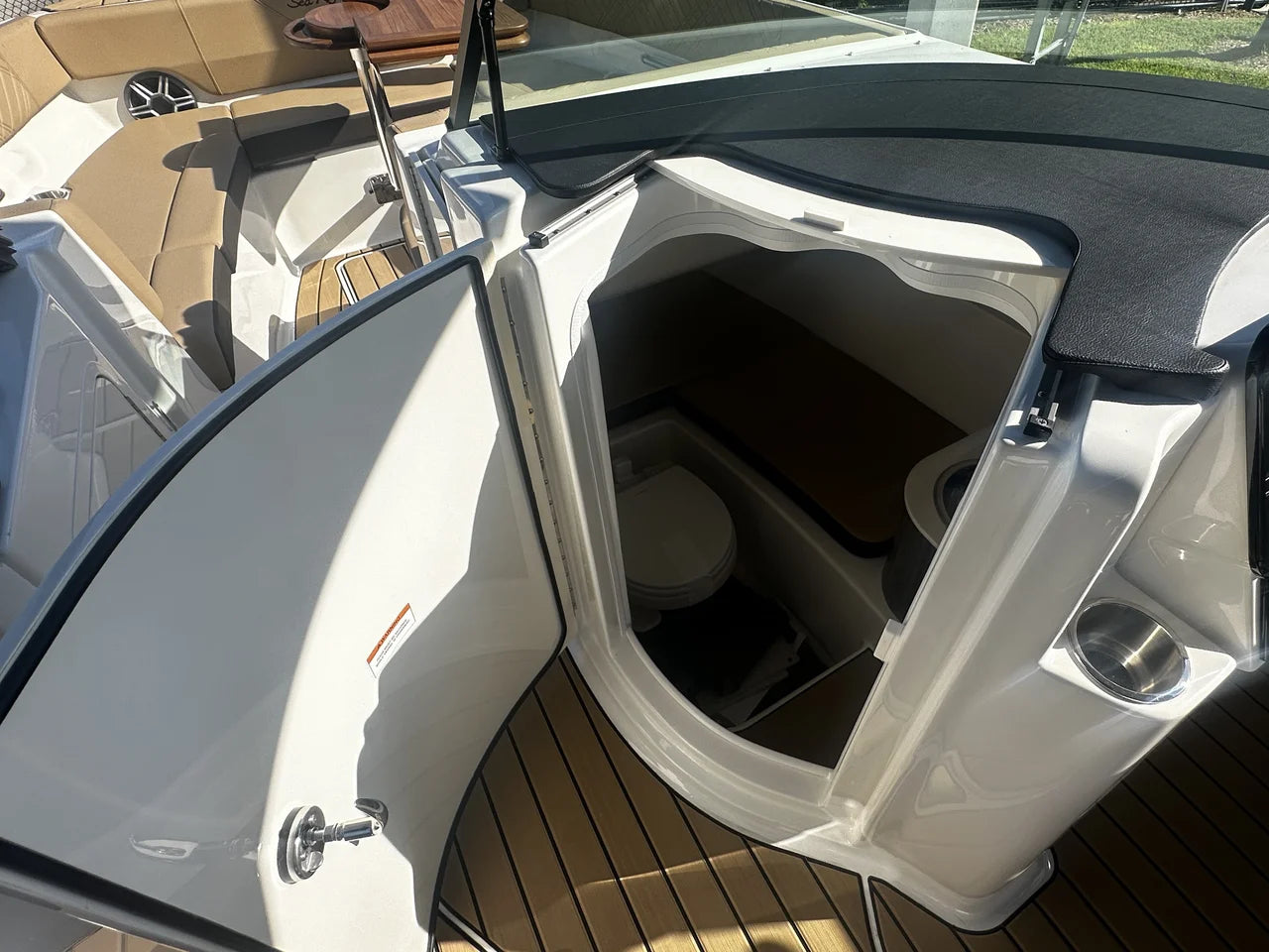 2026 Sea Ray SDX 270 Outboard 27.0 feet, Pompano Beach, Florida #12