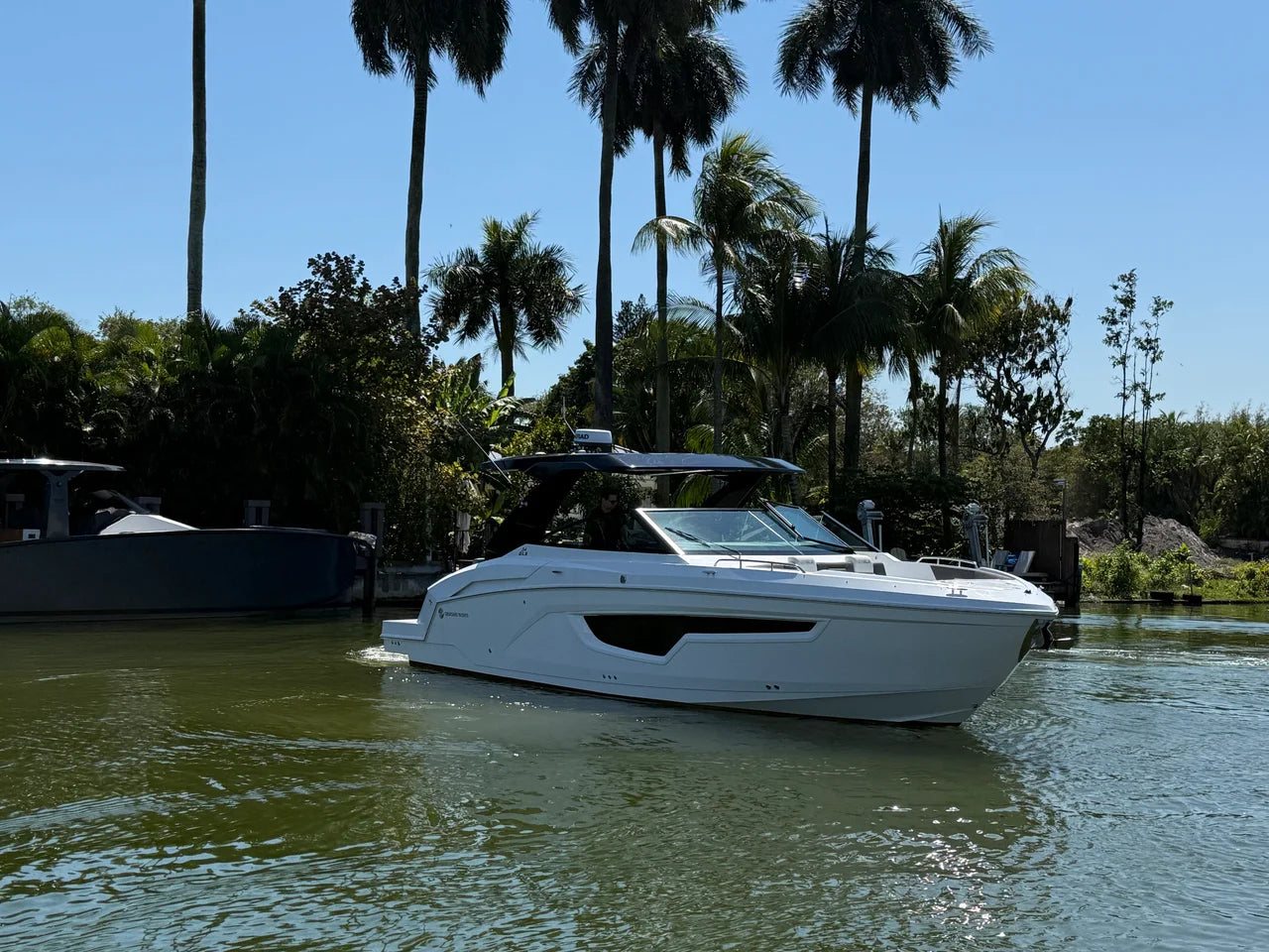 2022 Cruisers Yachts 34 GLS Outboard 34.0 feet, Miami, FL #7