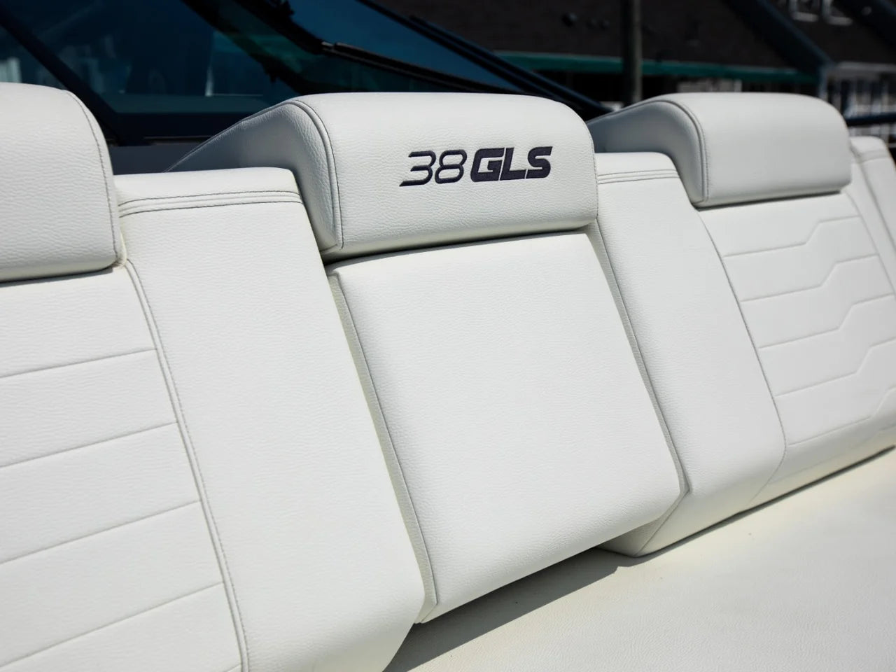 2024 Cruisers Yachts 38 GLS-OB SB 38.0 feet, Somers Point, New Jersey #74