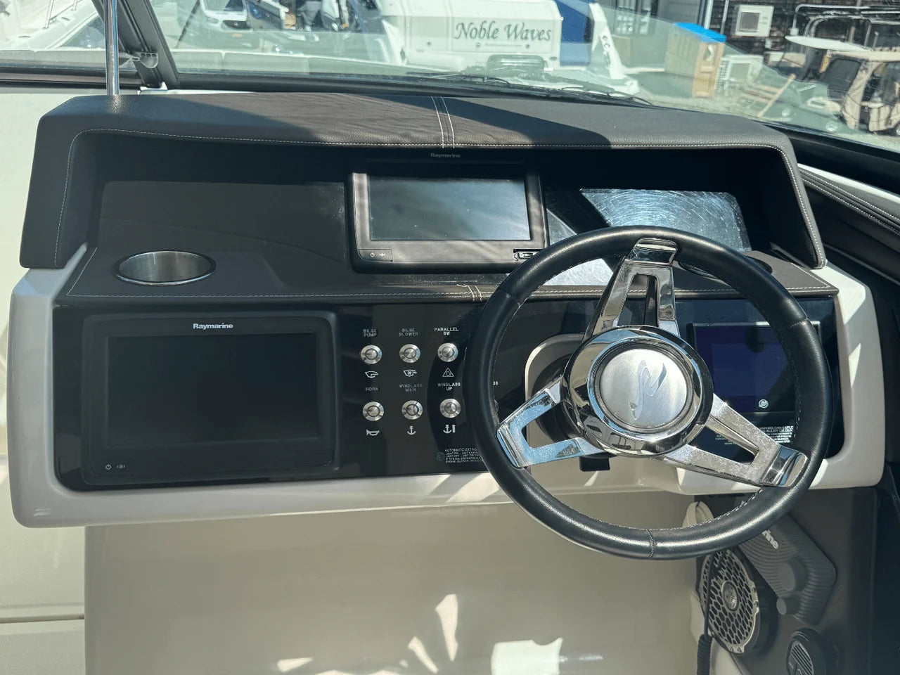 2017 Sea Ray SLX 350 OB 35.0 feet, Huntington, NY #28