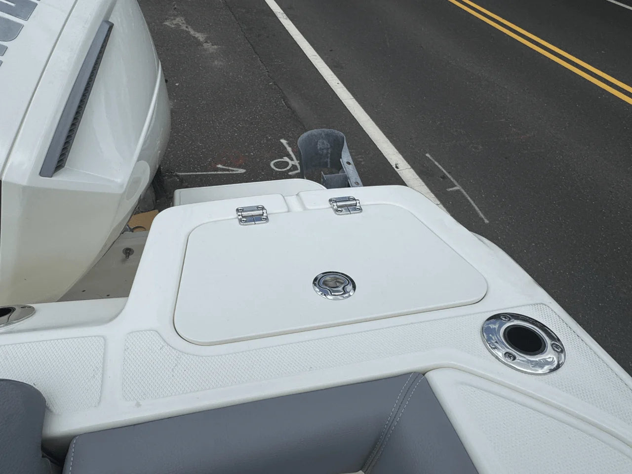 2026 Boston Whaler 250 Outrage 25.0 feet, Huntington, NY #12