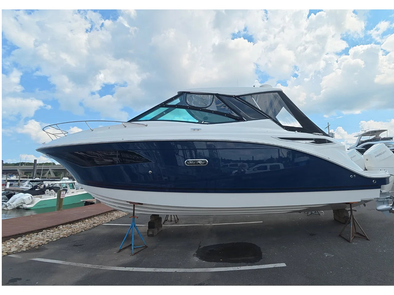 2026 Sea Ray Sundancer 320 Outboard 32.0 feet, Brick Township, New Jersey #1