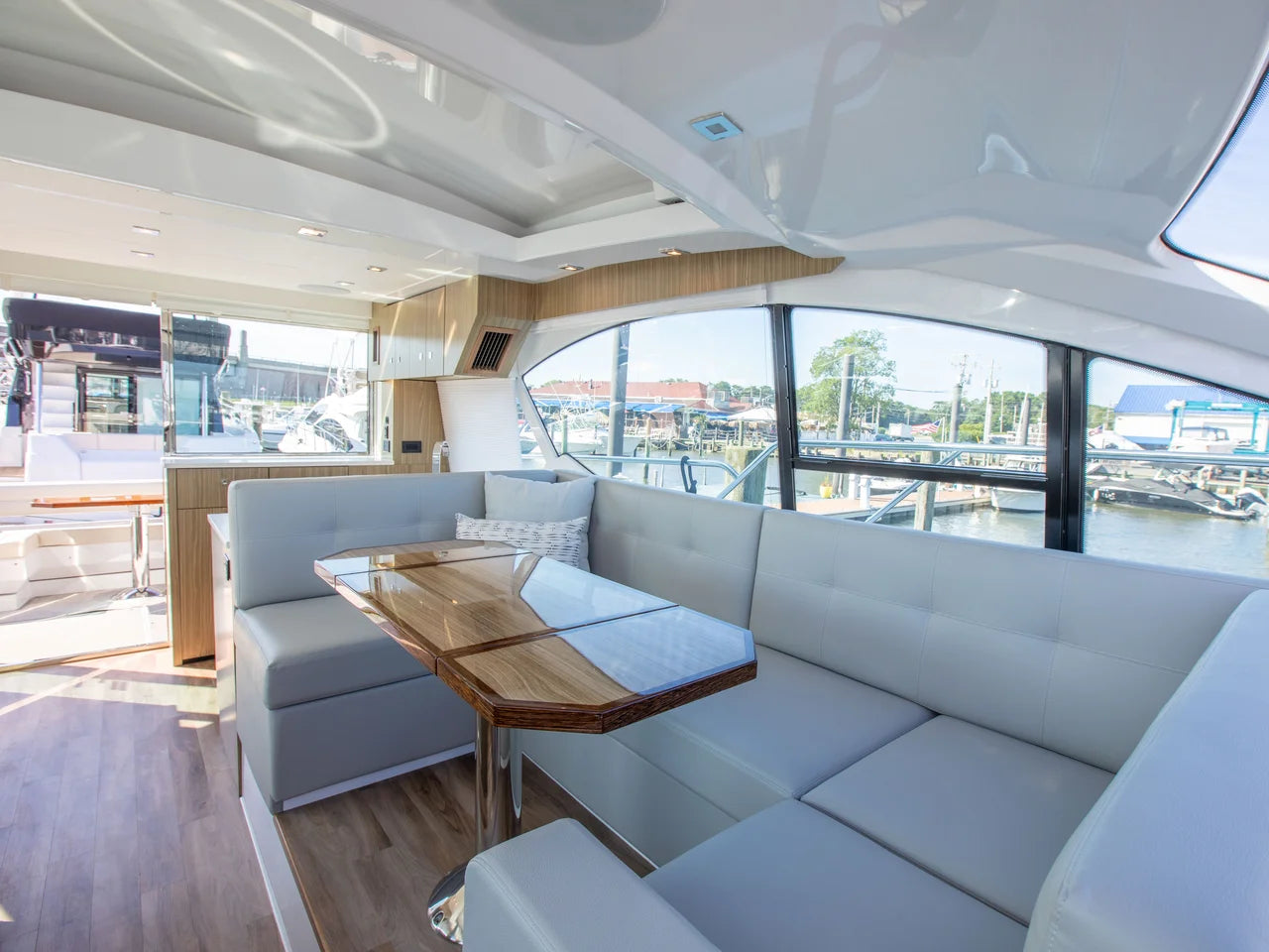 2024 Cruisers Yachts 50 Cantius 50.0 feet, Brick Township, New Jersey #29
