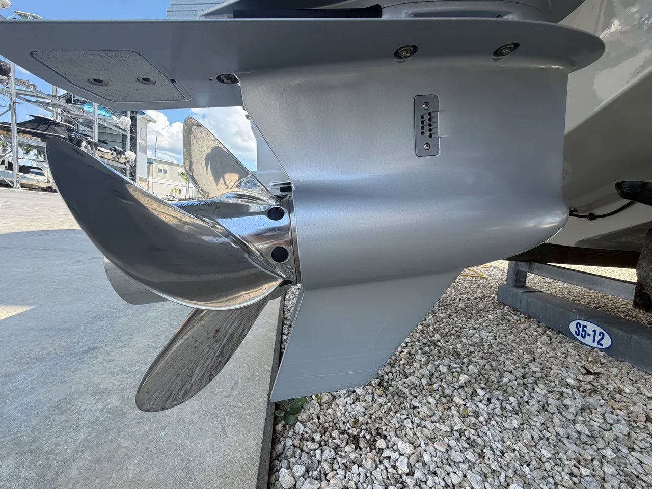2025 Boston Whaler 350 REALM 35.0 feet, Fort Myers, FL #16