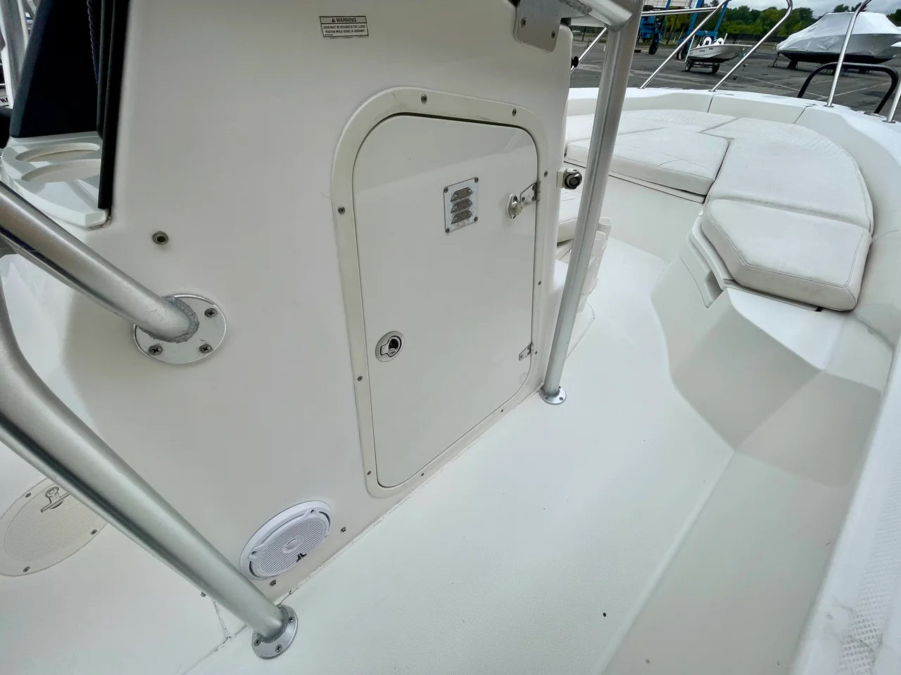 2013 Boston Whaler 230 DAUNTLESS 23.0 feet, Danvers, Massachusetts #13