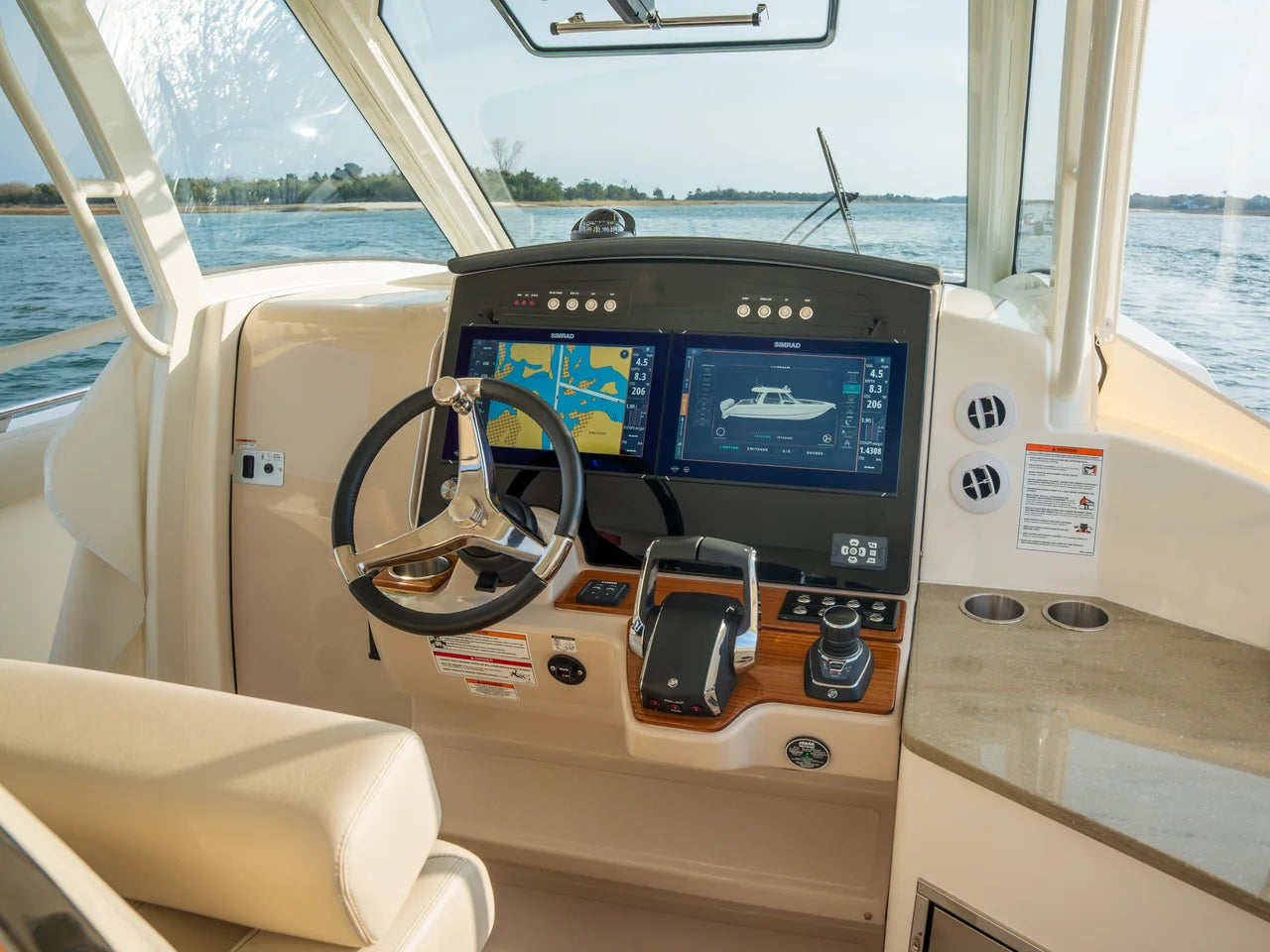 2026 Boston Whaler 350 Realm 35.0 feet, Wrightsville Beach, North Carolina #17