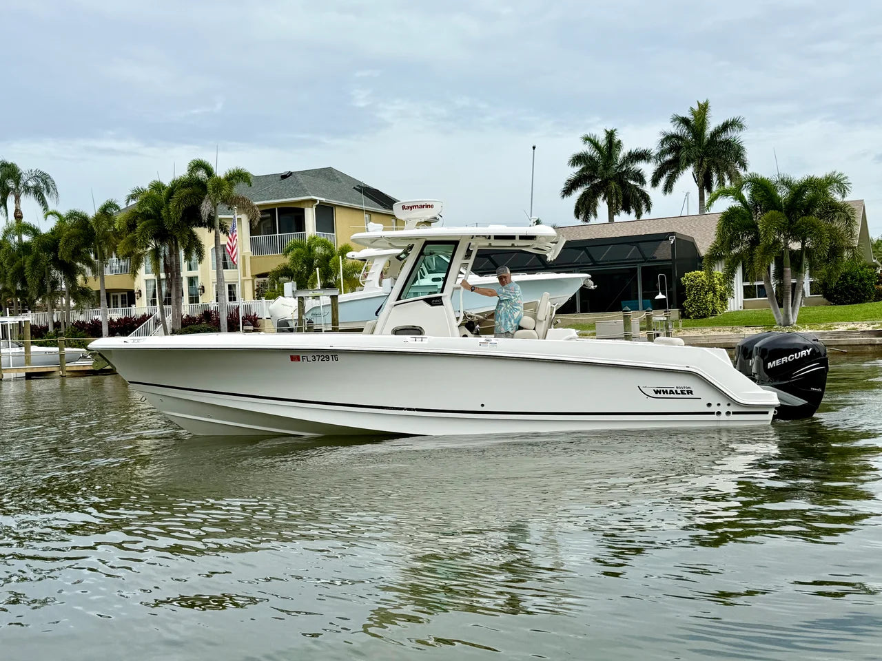 2021 Boston Whaler 280 OUTRAGE 28.0 feet, Cape Coral, FL #1