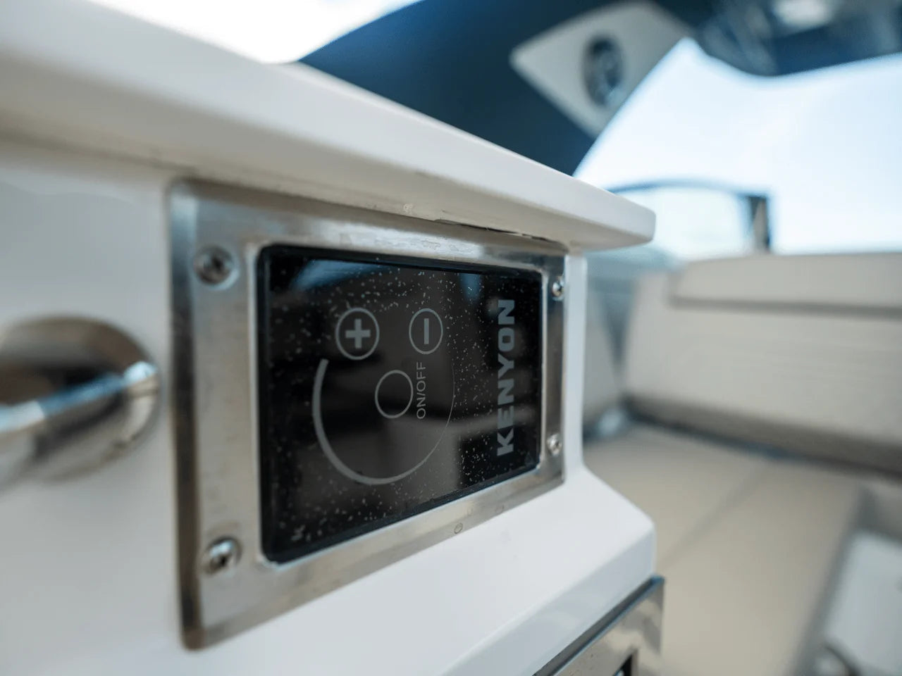 2026 Cruisers Yachts 34 GLS Outboard 35.0 feet, Inuvik, Northwest Territories #82