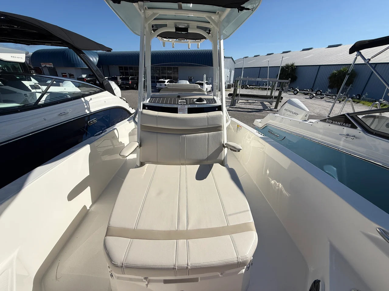 2027 Boston Whaler 250 Dauntless 25.0 feet, Venice, Florida #14