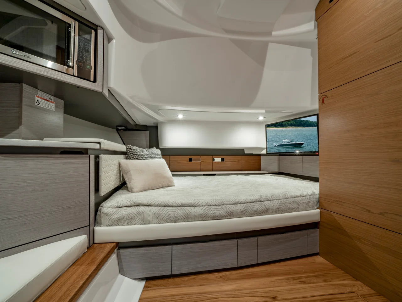 2026 Tiara Yachts 43 LS 43.0 feet, Inuvik, Northwest Territories #9