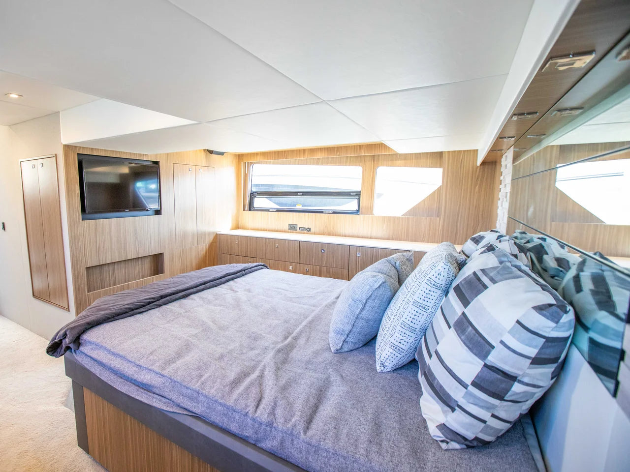 2024 Cruisers Yachts 50 Cantius 50.0 feet, Brick Township, New Jersey #75