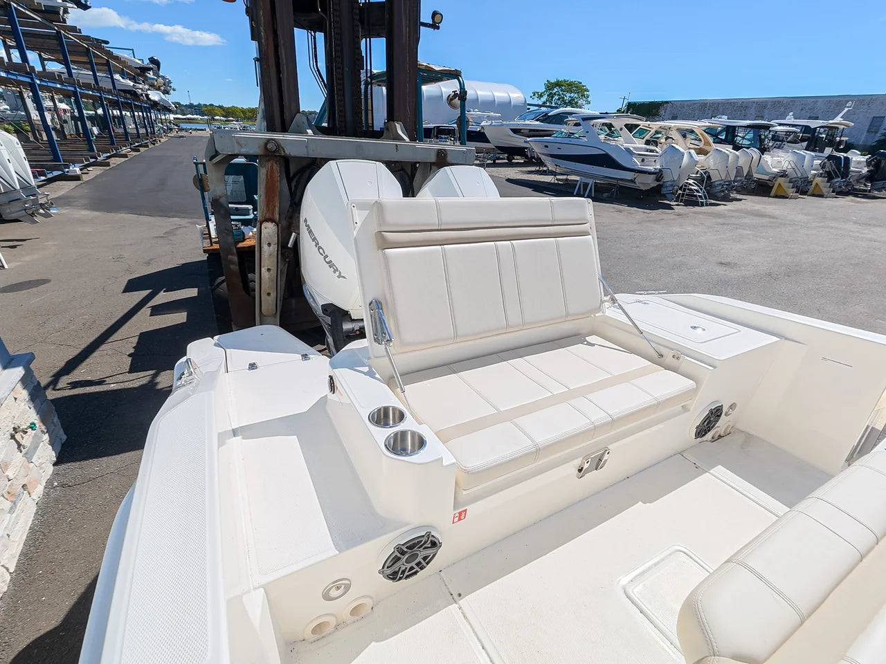 2027 Boston Whaler 280 Dauntless 28.0 feet, Norwalk, Connecticut #5
