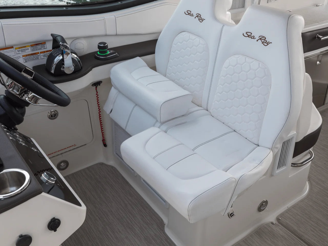 2027 Sea Ray Sundancer 320 Outboard 32.0 feet, Thunderbolt, GA #16