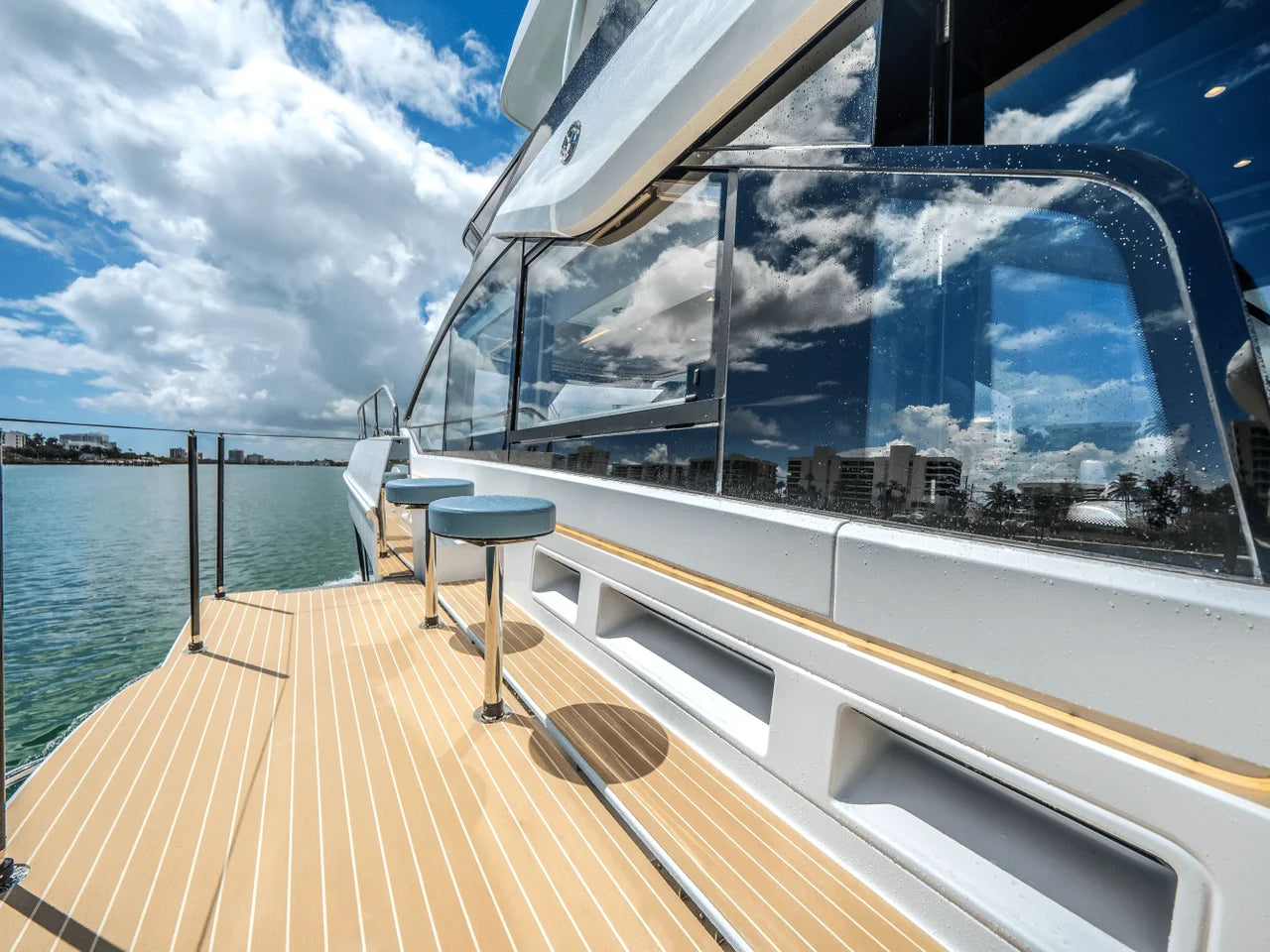 2026 Cruisers Yachts 57 FLY 57.0 feet, Pompano Beach, Florida #22