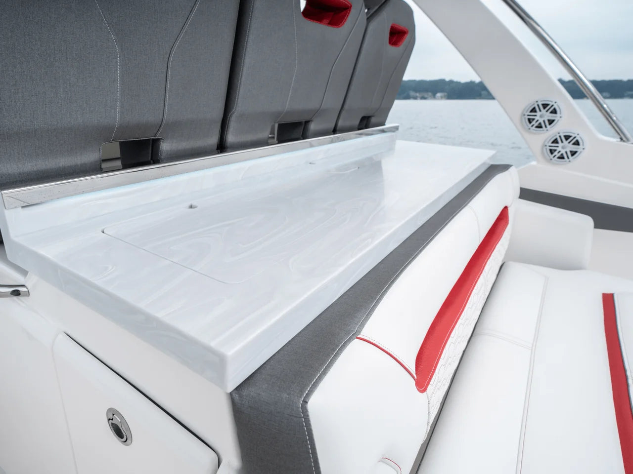 2025 Tiara Yachts LS 34 34.0 feet, Inuvik, Northwest Territories #44