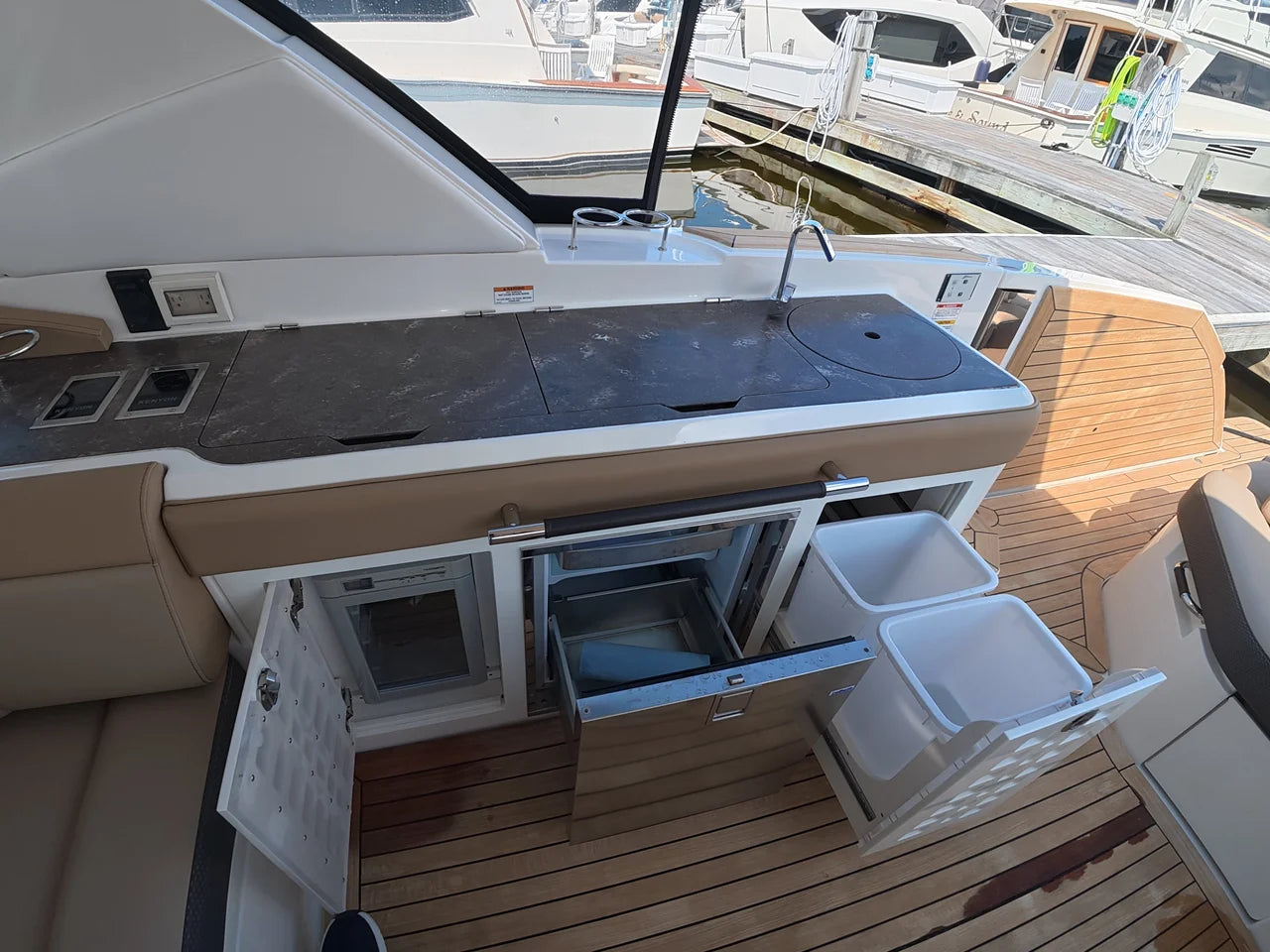 2019 Sea Ray 400 SLX OB 41.0 feet, Huntington, NY #17