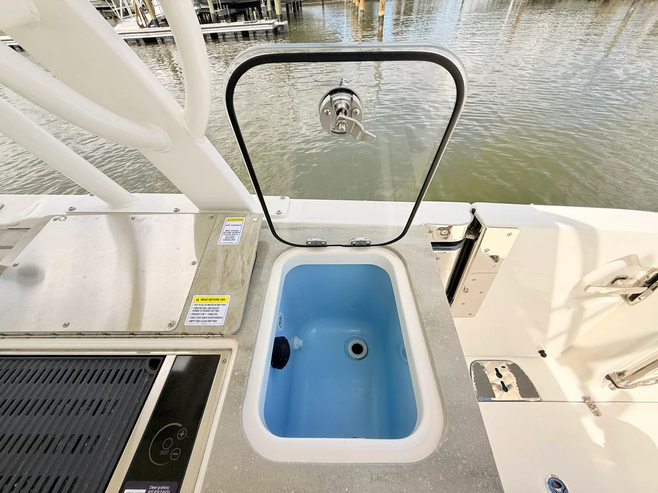 2024 Boston Whaler 320 Vantage 32.0 feet, St Petersburg, FL #43