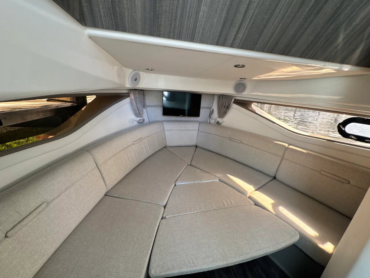 2027 Sea Ray Sundancer 320 Outboard 32.0 feet, Pompano Beach, Florida #30