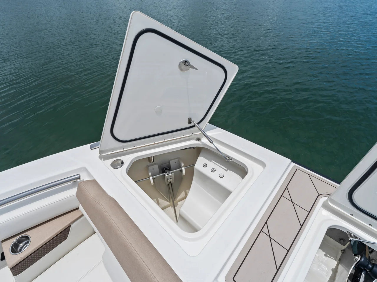 2027 Ducari 37 XIV 37.0 feet, Dania Beach, Florida #64