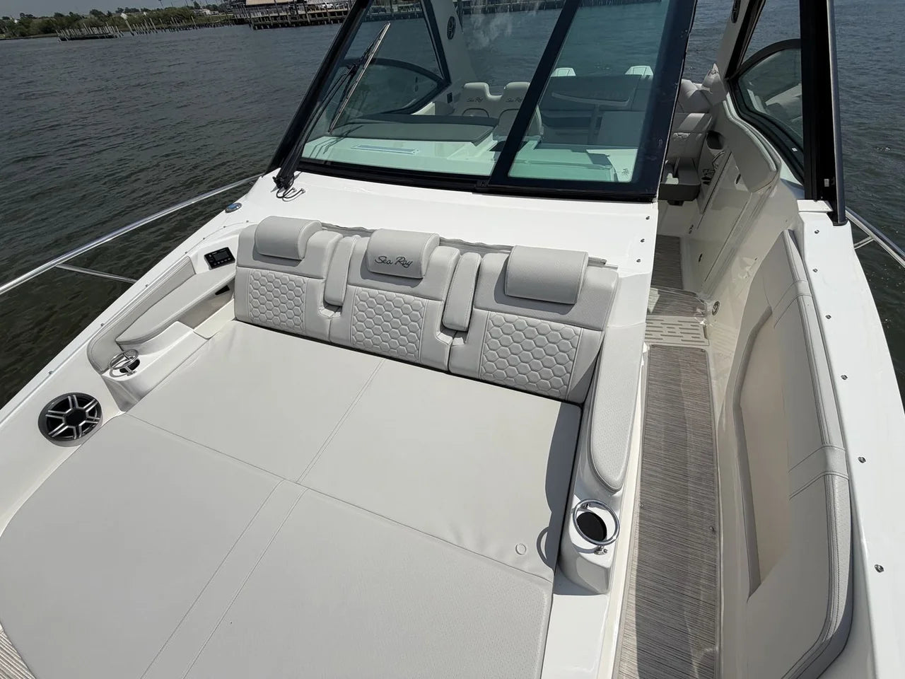 2026 Sea Ray Sundancer 320 Outboard 32.0 feet, Seabrook, TX #17
