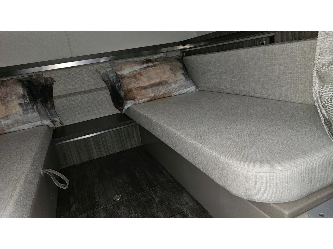 2026 Sea Ray 320 SUNDANCER COUPE OB 32.0 feet, Brick Township, New Jersey #15